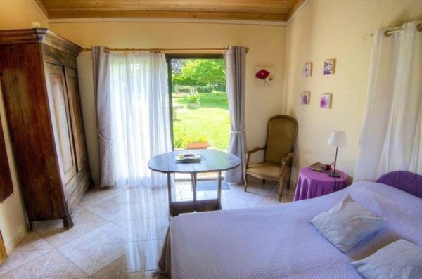 L'Oustal Chambres Et Tables D'Hotes Sonnac  Exterior photo